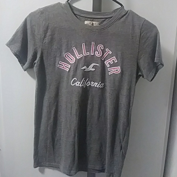 Clothing - Picture 2 of 3